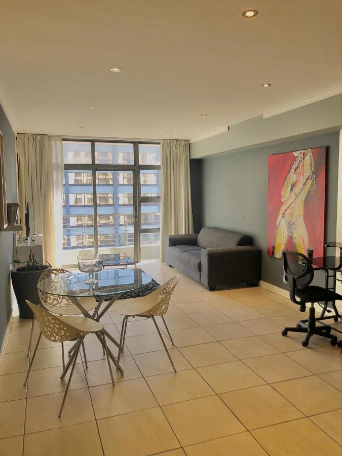 Icon Self Catering Apartment In Cape Town Near Waterfront And Cticc 外观 照片